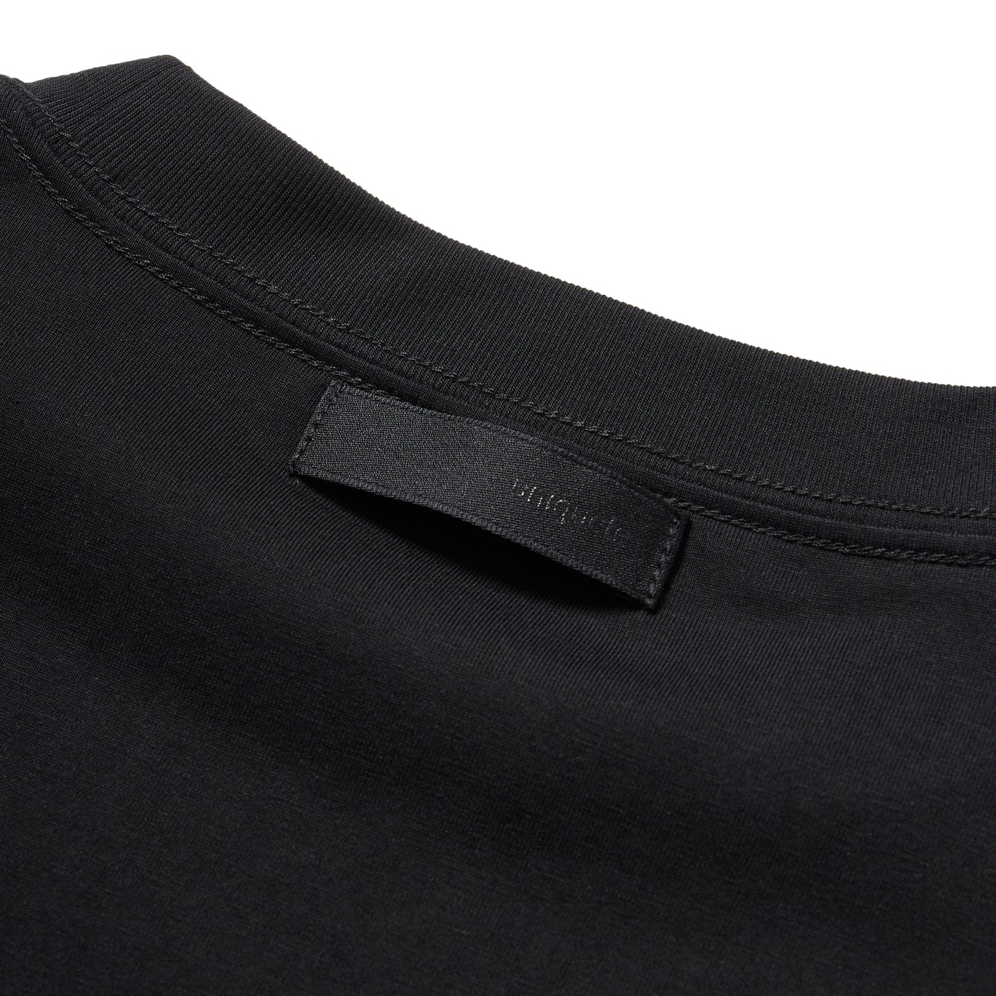 block mock neck t-shirt black WM1001