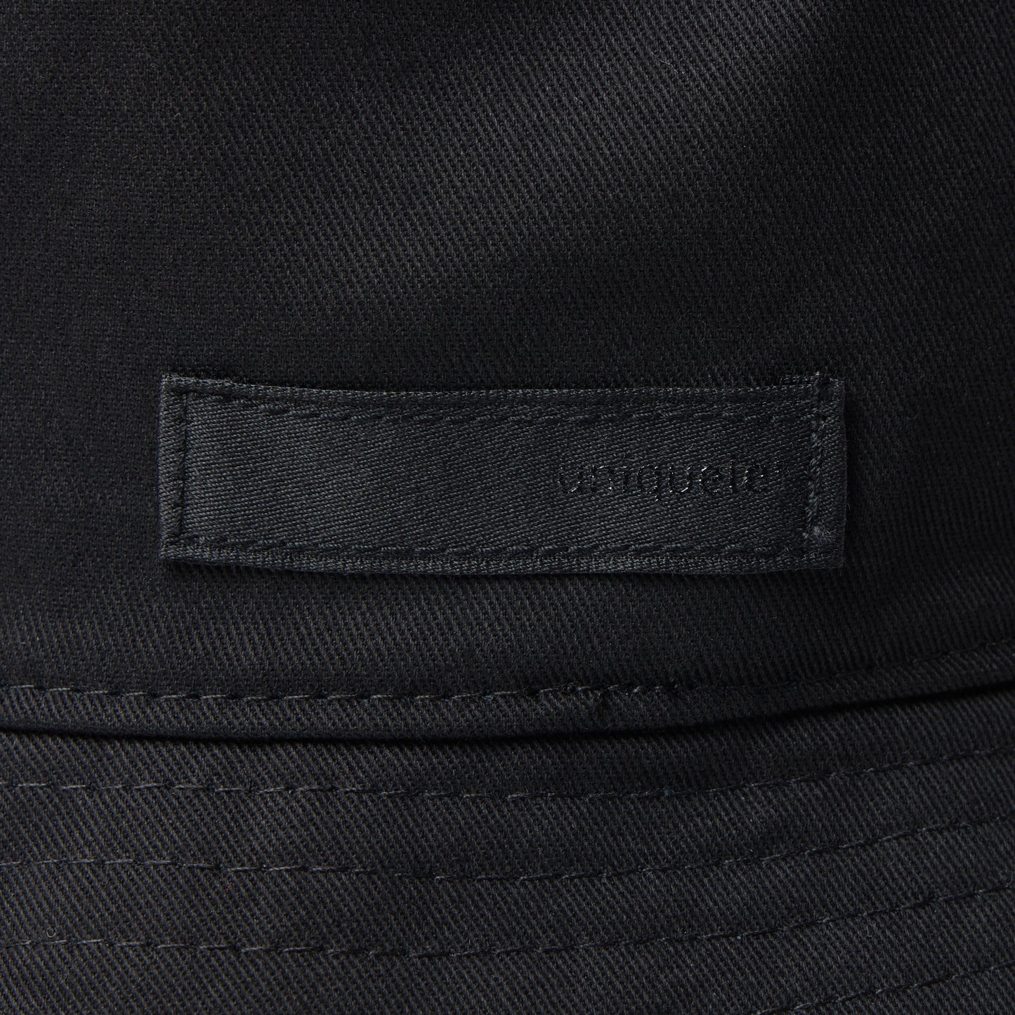 BACKET HAT BLACK HT1002